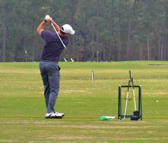 Wrong Golf Swing Vs. Right Golf Swing